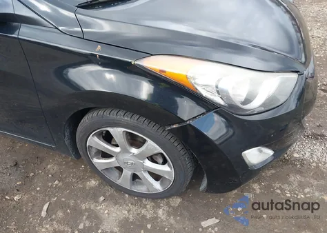 2013 Hyundai Elantra Limited z USA, uszkodzony, nr VIN 5NPDH4AE5DH211117